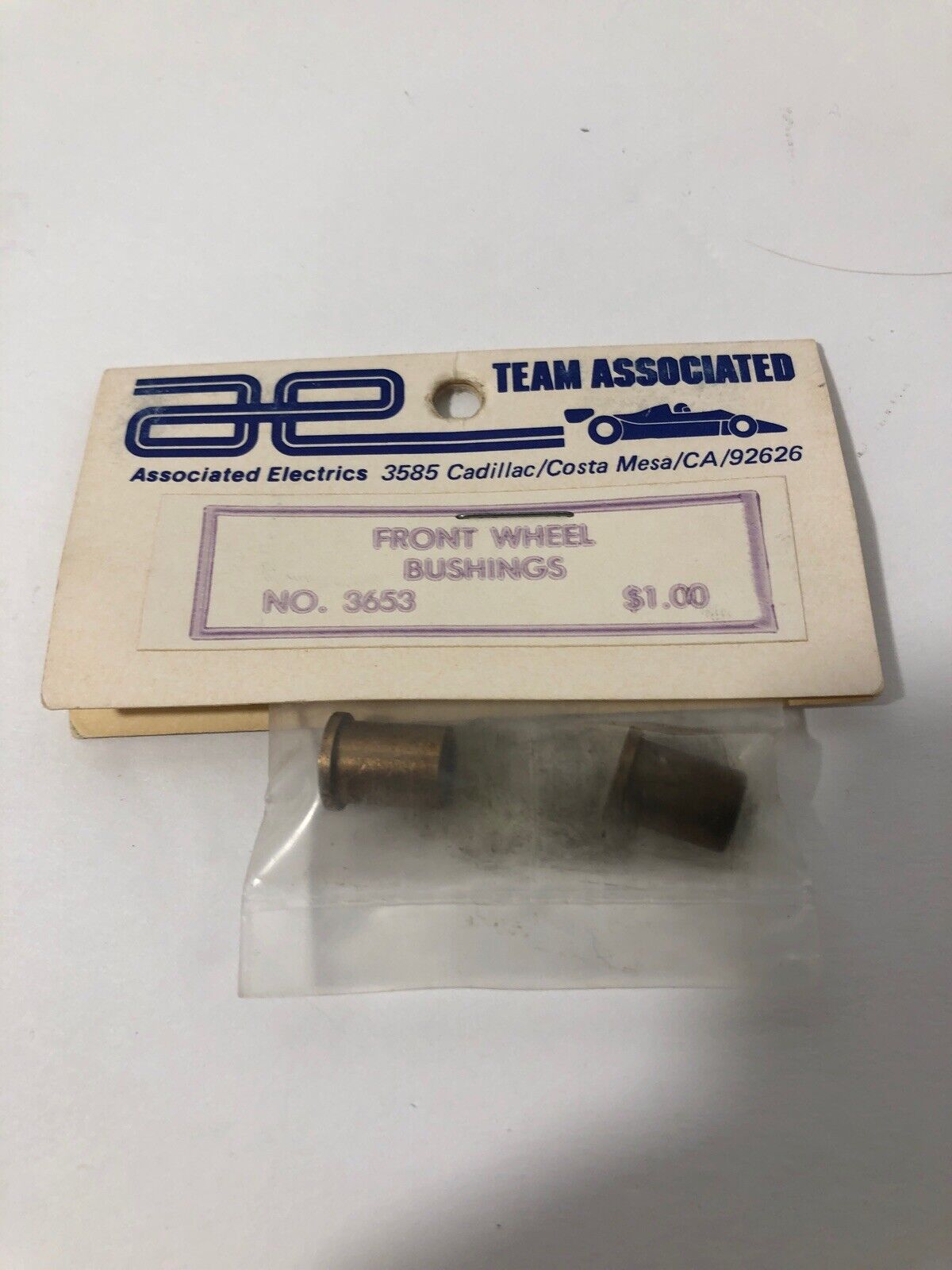 ASSOCIATED 3653 *DISCONTINUED Front Wheel Bushing