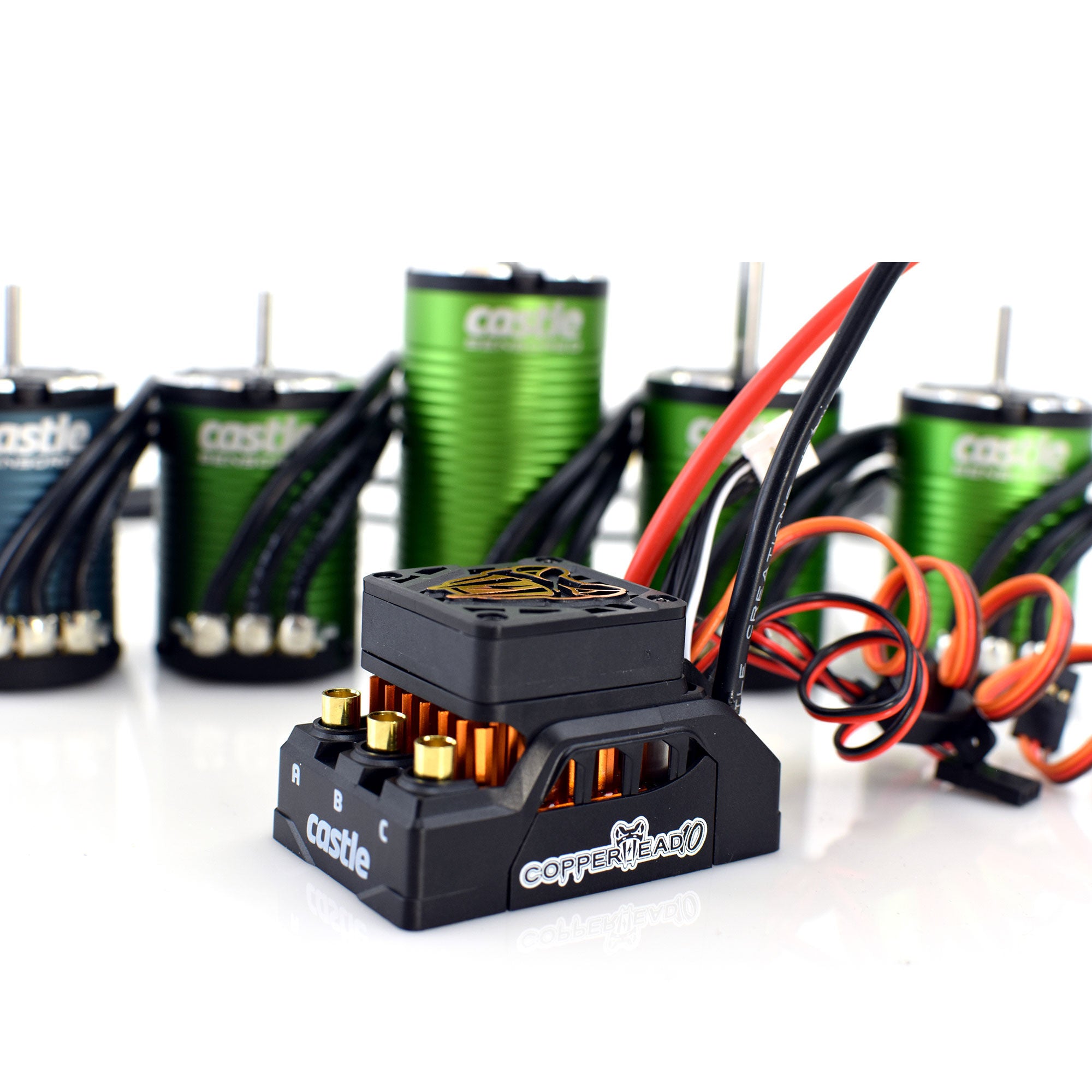 CASTLE 010-0166-12 Copperhead 10 Waterproof 1/10 Sensored Combo w/1415 (2400Kv) (Monster Truck Edition)