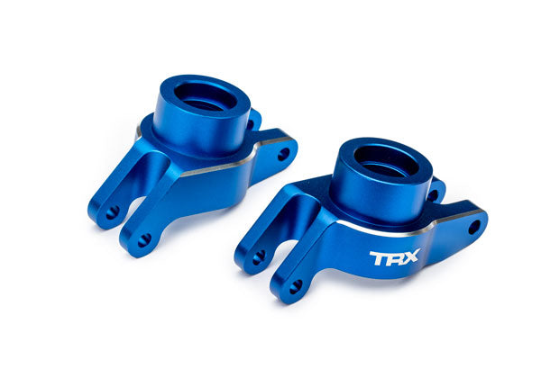 TRAXXAS 10252-BLUE Carriers, stub axle (blue-anodized 6061-T6 aluminum) (rear) (left & right)