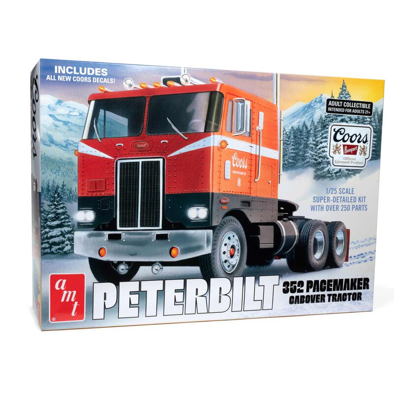AMT 1375 1/25 Peterbilt 352 Pacemaker COE Coors Beer Model Kit