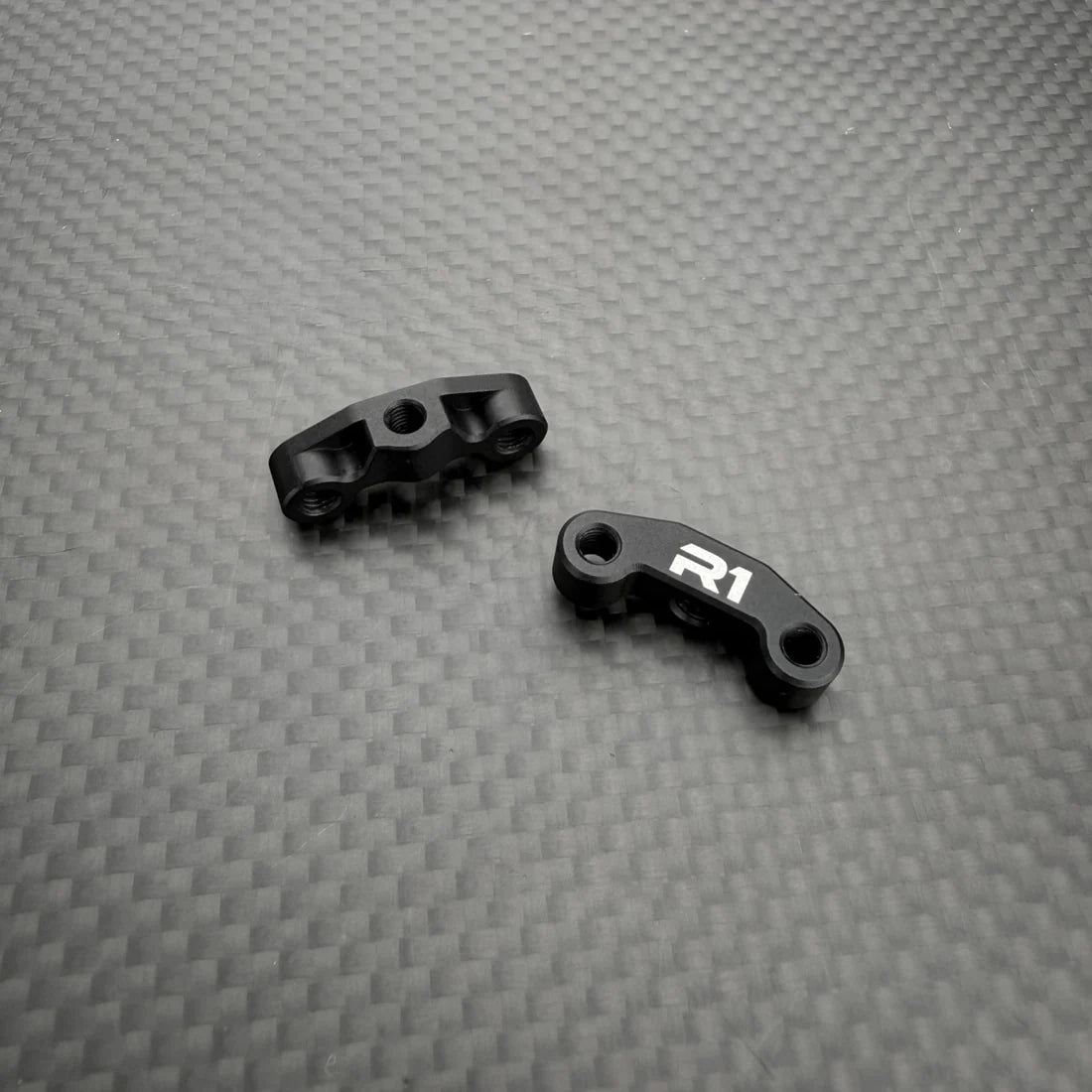 R1WURKS 920088 R1B Hub Ballstud Mount, Rear