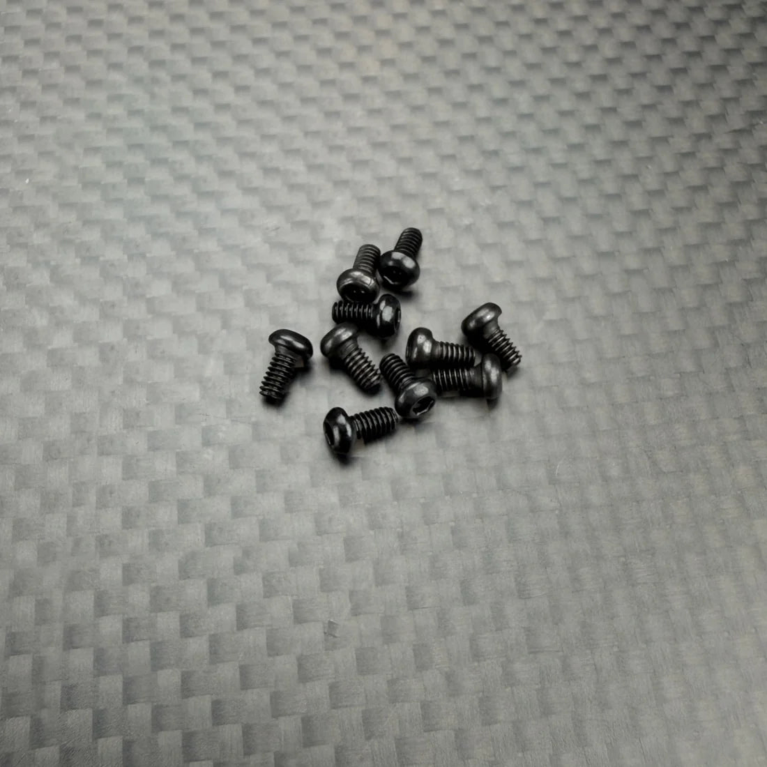 R1WURKS 920212 Screws, M2 X 4mm BHCS