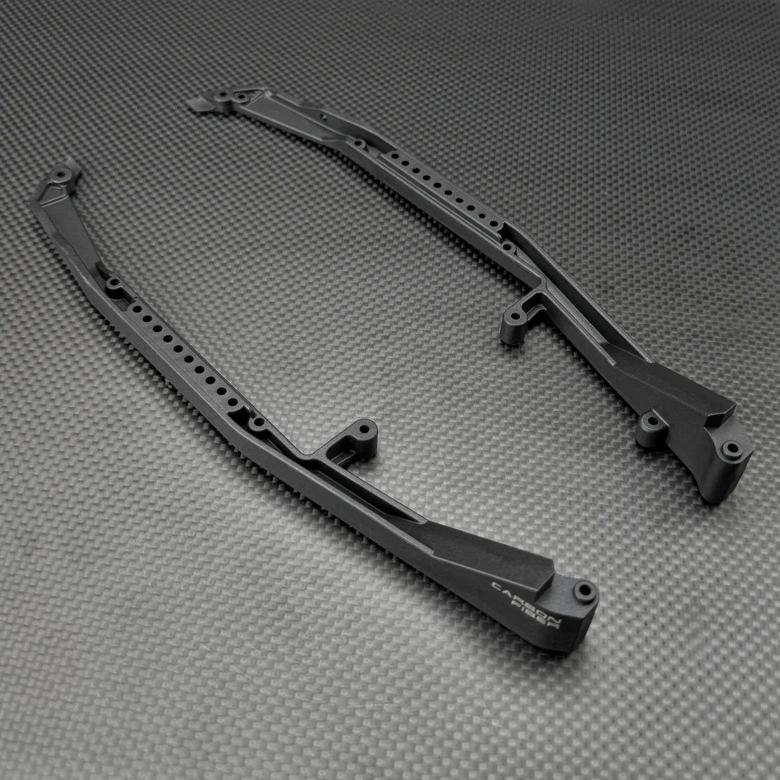 R1WURKS 920320 R1B Carbon Chassis Side Rails