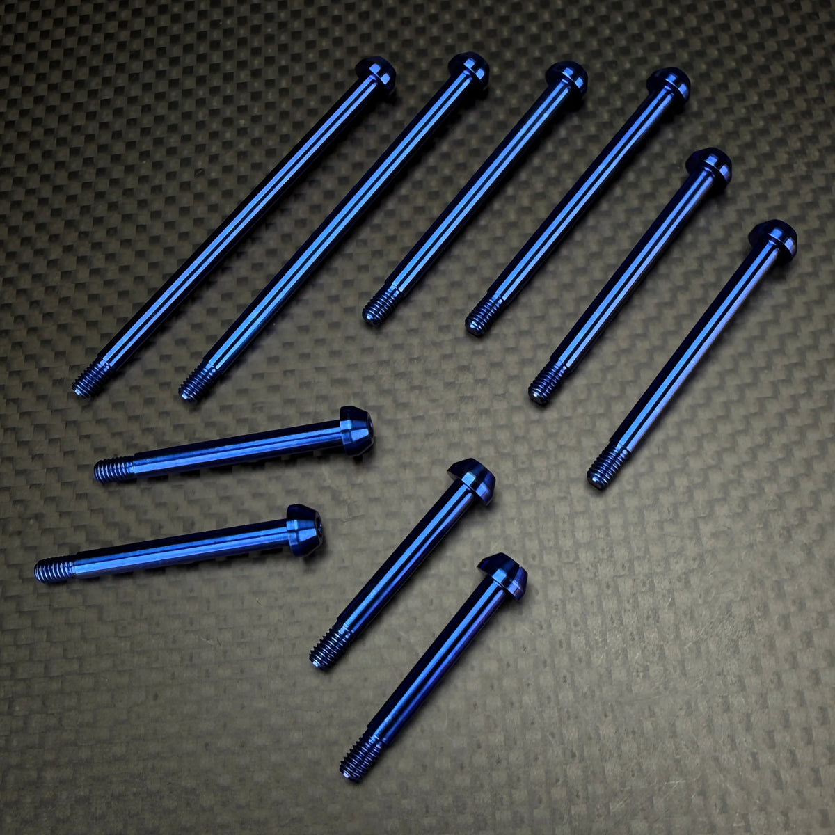 R1WURKS 900328-BL (Compatible with RC10®) Titanium Hinge Pin Set (Blue)