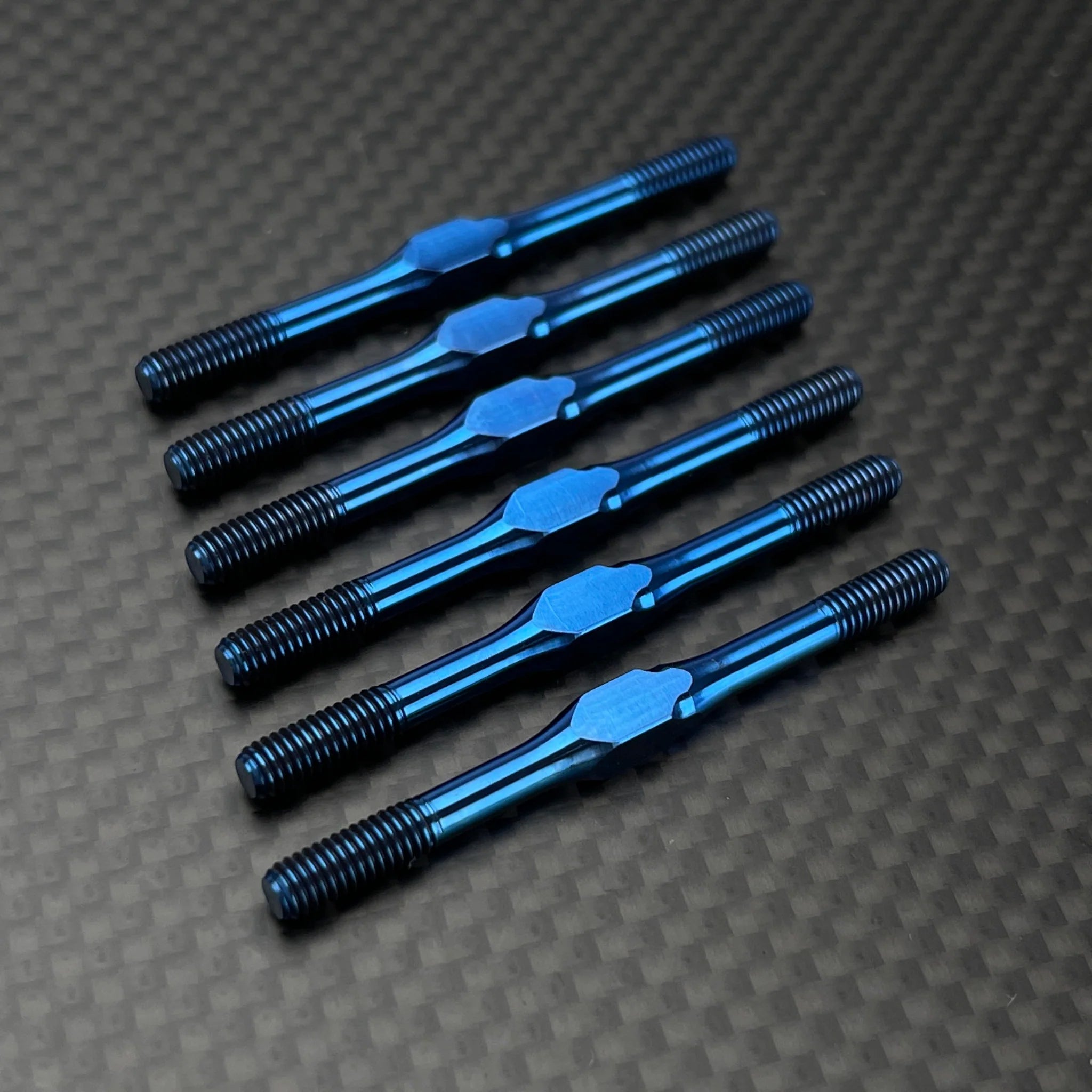 R1WURKS 900105-1 (B7 / B84 Series) Titanium Turnbuckle Set, M3.5, Blue