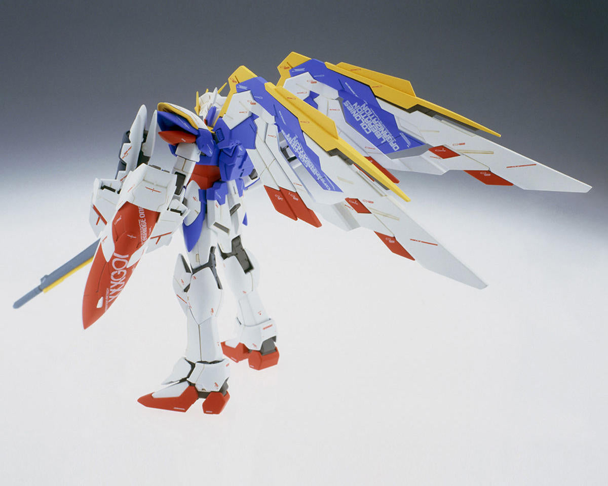 BANDAI 1123714 1/100 MG Wing Gundam (Ver. Ka) "Gundam Wing: Endless Waltz" Plastic Model Kit