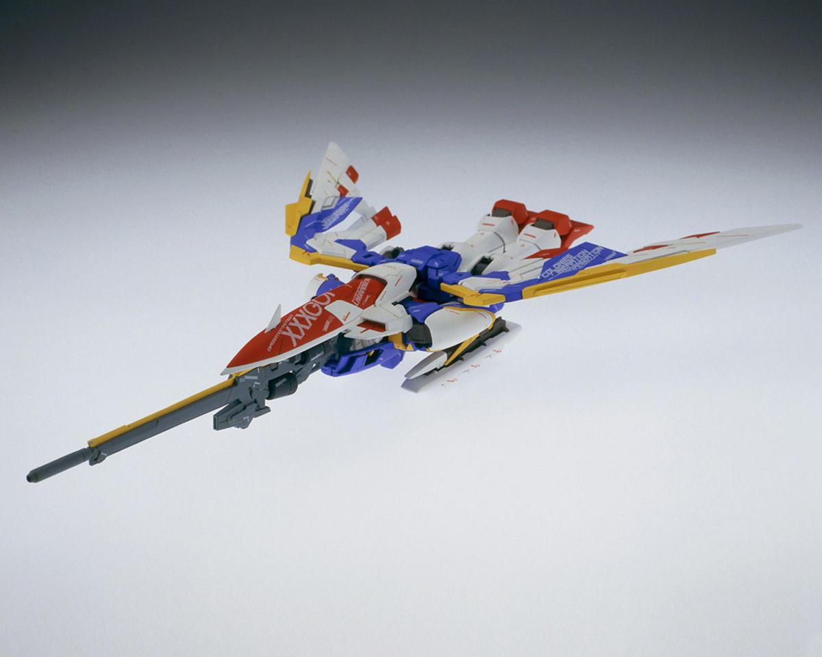 BANDAI 1123714 1/100 MG Wing Gundam (Ver. Ka) "Gundam Wing: Endless Waltz" Plastic Model Kit