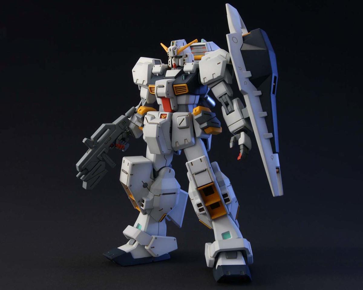 BANDAI BAN5055608 HGUC 1/144 #56 RX-121-1 Gundam TR-1 "Advance of Zeta" Plastic Model Kit (Hazel Custom)