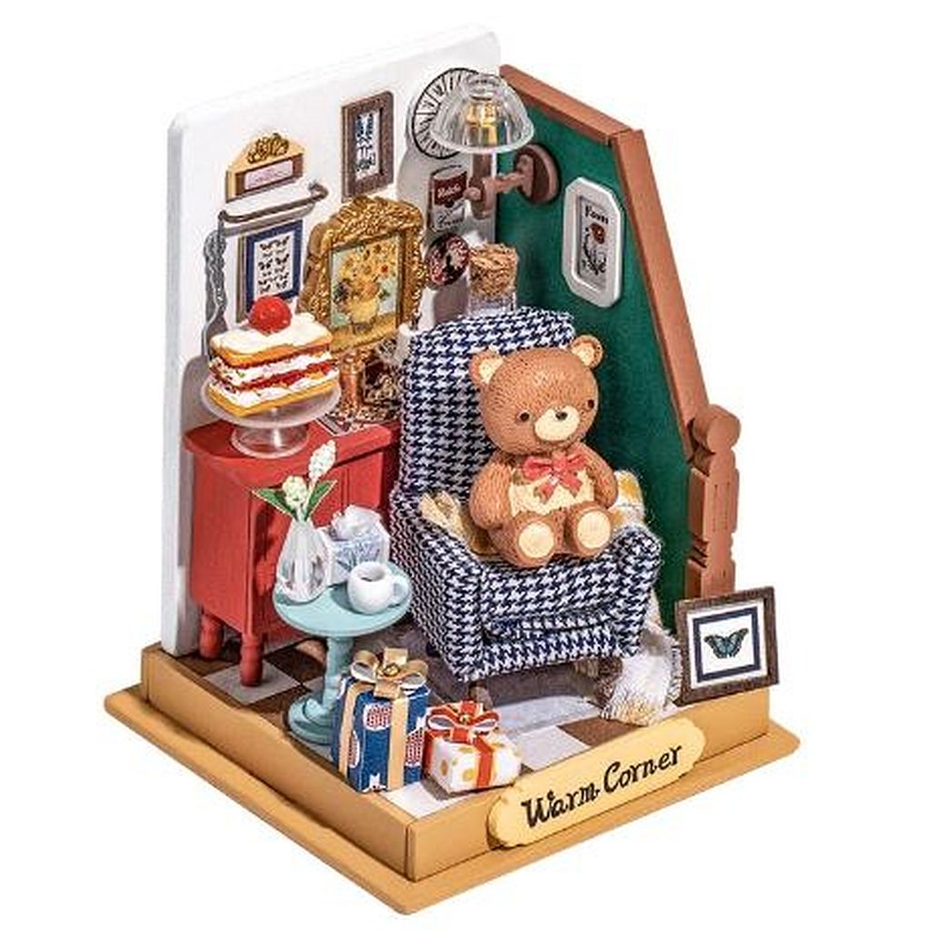ROBOTIME DS028 Rolife Holiday Living Room DIY Miniature House