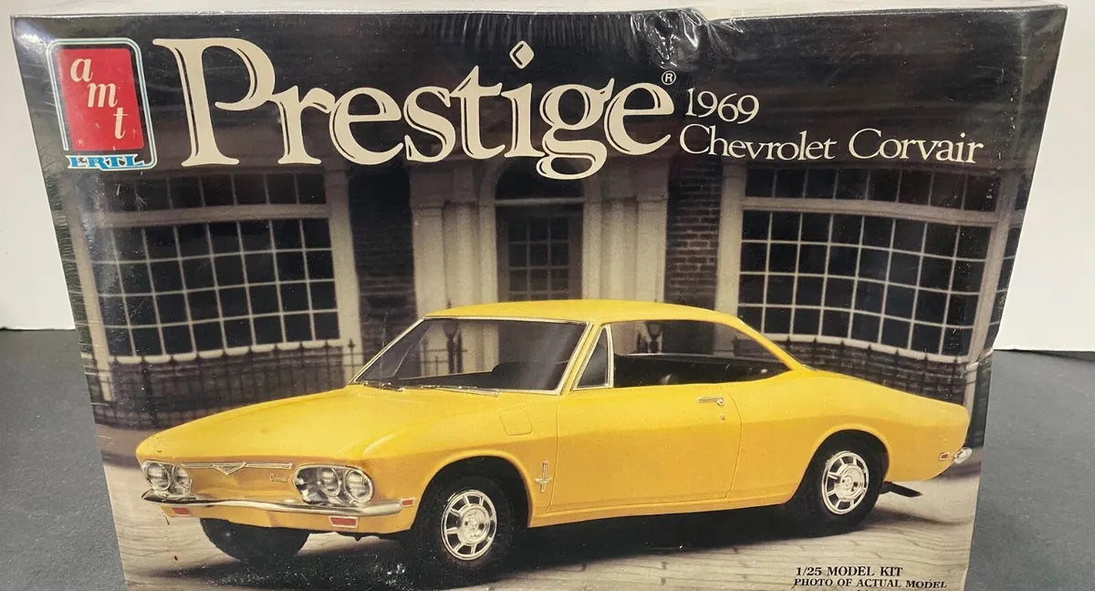 AMT 6773 1969 Chevy Corvair Prestige (sealed)