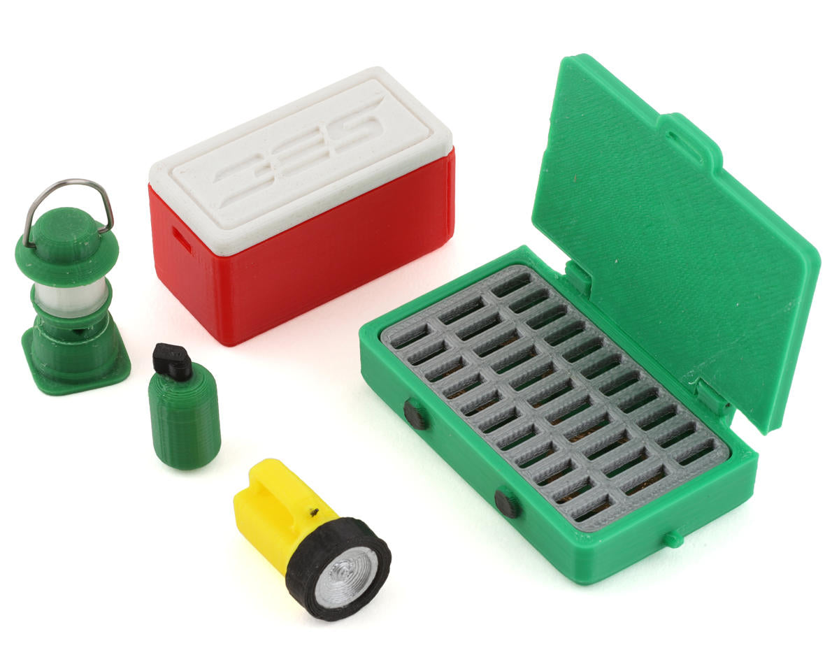 SCALE BY CHRIS SBCMUL11 Camping Pack (5) (Camp Stove, Lantern, Flashlight, Small Red Ice Chest & Propane Tank)