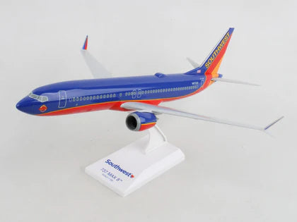 SKYMARKS SKR1140 SOUTHWEST 737-MAX8 1/130 COLEEN BARRETT RETRO