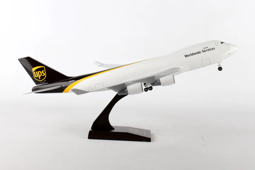 SKYMARKS SKR484 UPS 747-400F 1/200 with gear New Livery