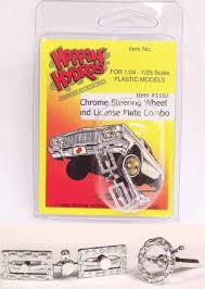 HOPPIN HYDROS 1102 Chrome Chain Steering Wheel & License Plate Combo