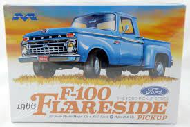 MOEBIUS 1232 1/25 Ford F-100 Flareside Pickup