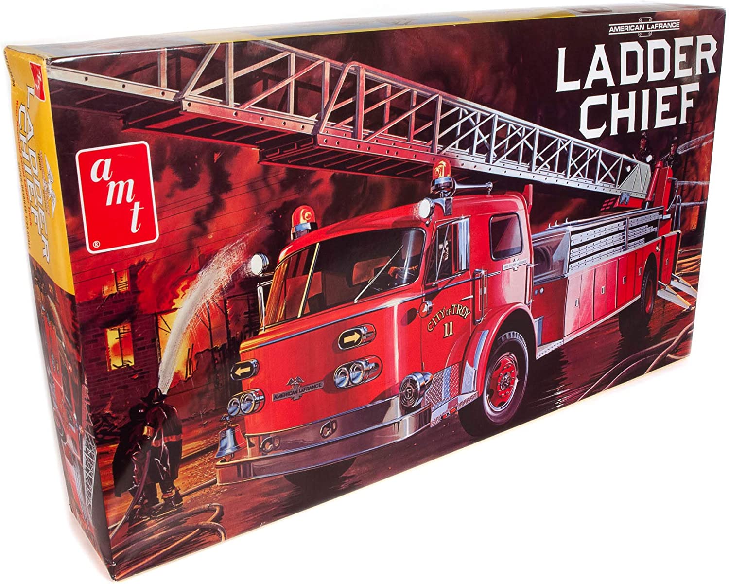 AMT 980 1/25 American LaFrance Aero Chief Fire Truck