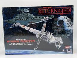 MPC 949 Star Wars: B-Wing Fighter (Snap) 1:144