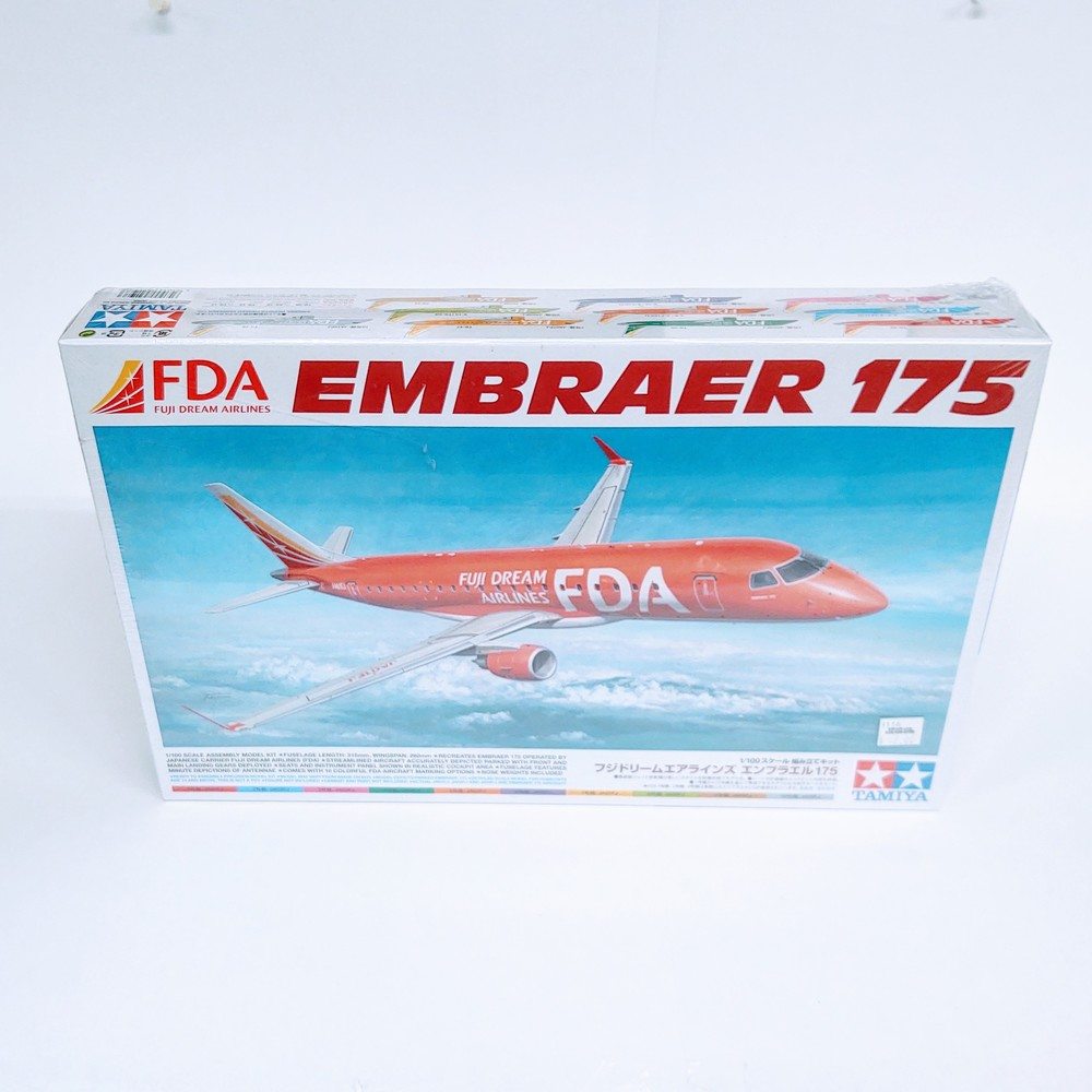 TAMIYA 92197 1/100 Fuji Dream Airlines Embraer 175