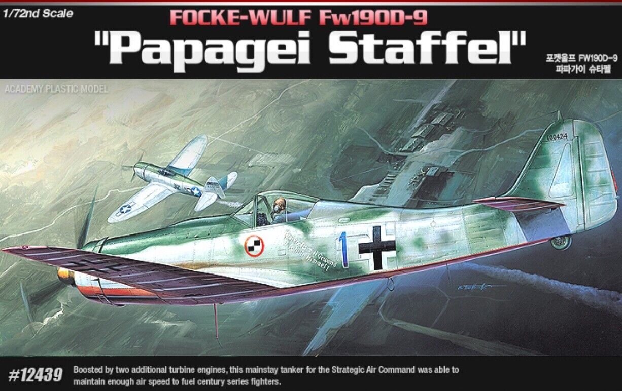 ACADEMY 12439 1/72 Focke-Wulf Fw190D-9 "Papagei Staffel"