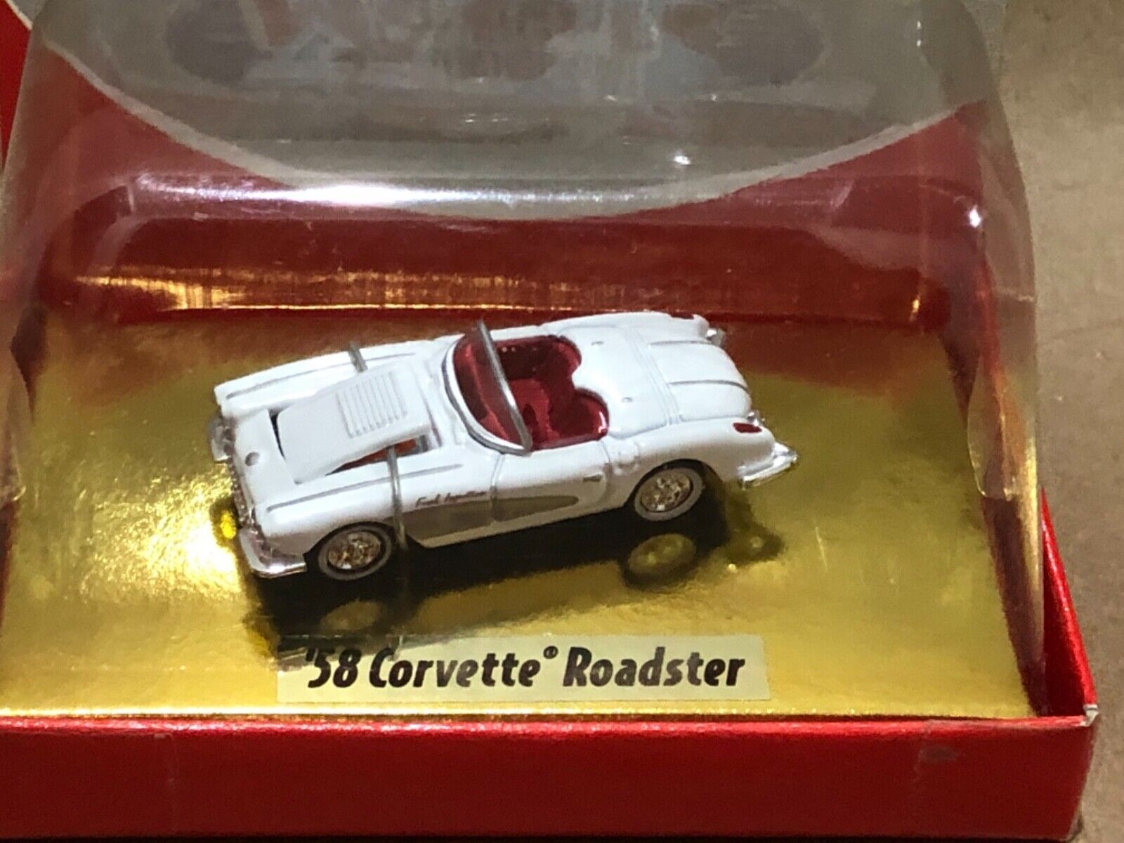 CLASSIC METAL WORKS 30140 1/87 HO Scale 1958 Corvette Roadster Convertible Die Cast