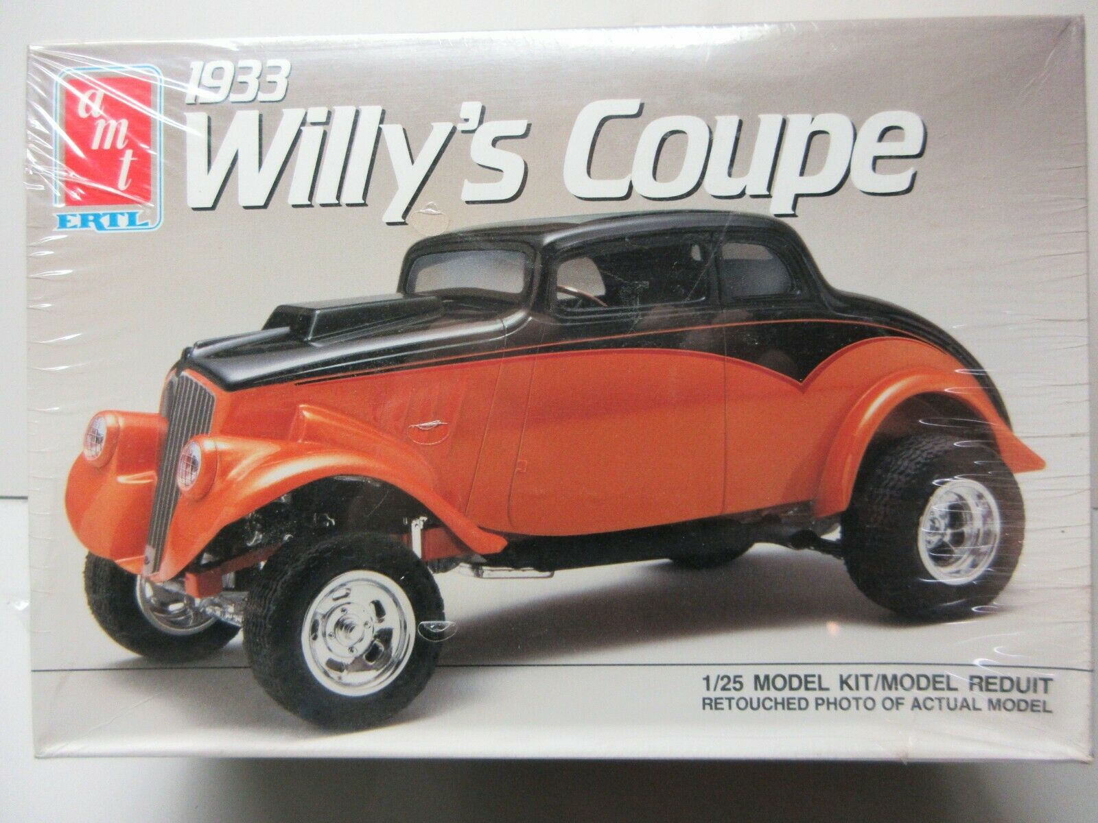 AMT 6570 1933 Willy's Coupe 1/25 Street Racer