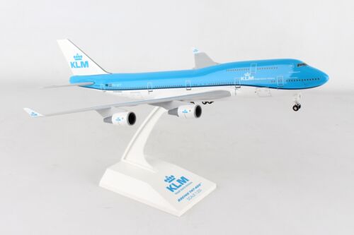 SKYMARKS SKR940 KLM 747-400 1/200 W/GEAR NEW LIVERY
