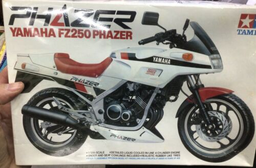 TAMIYA 1447 1/12 Yamaha FZ250 Phazer
