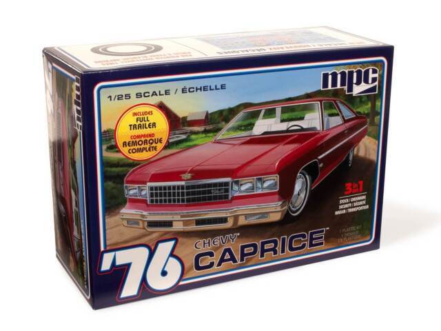 MPC 963 1/25 1976 Chevy Caprice with Trailer