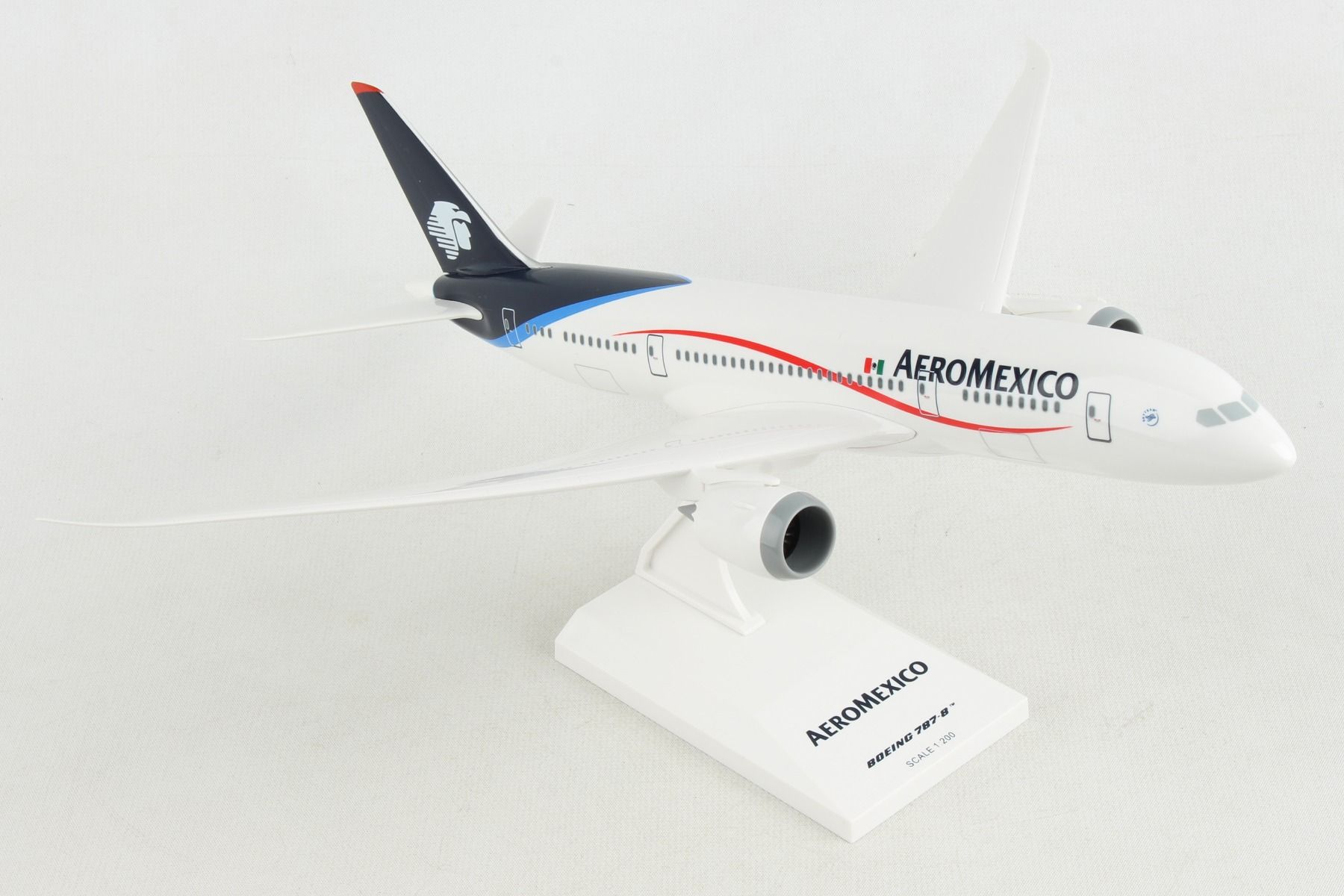 SKYMARKS SKR335 Aeromexico 787-8 1/200