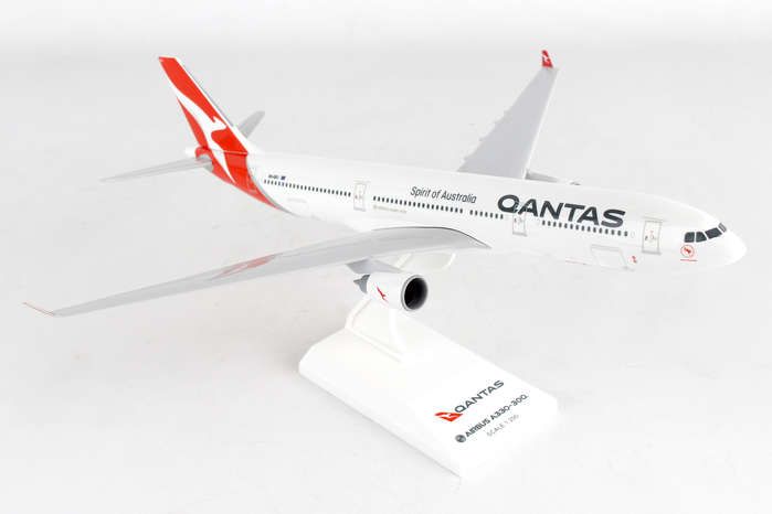SKYMARKS SKR928 Qantas A330-300 1/200 New Livery