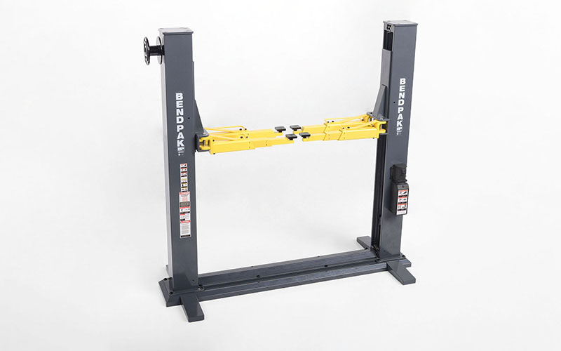 RC4WD Z-X0052 1/10 BendPak XPR-9S Two-Post Auto Lift